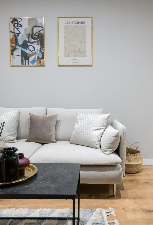 Crystal 3Bdr Apartment In Center 부쿠레슈티 외부 사진