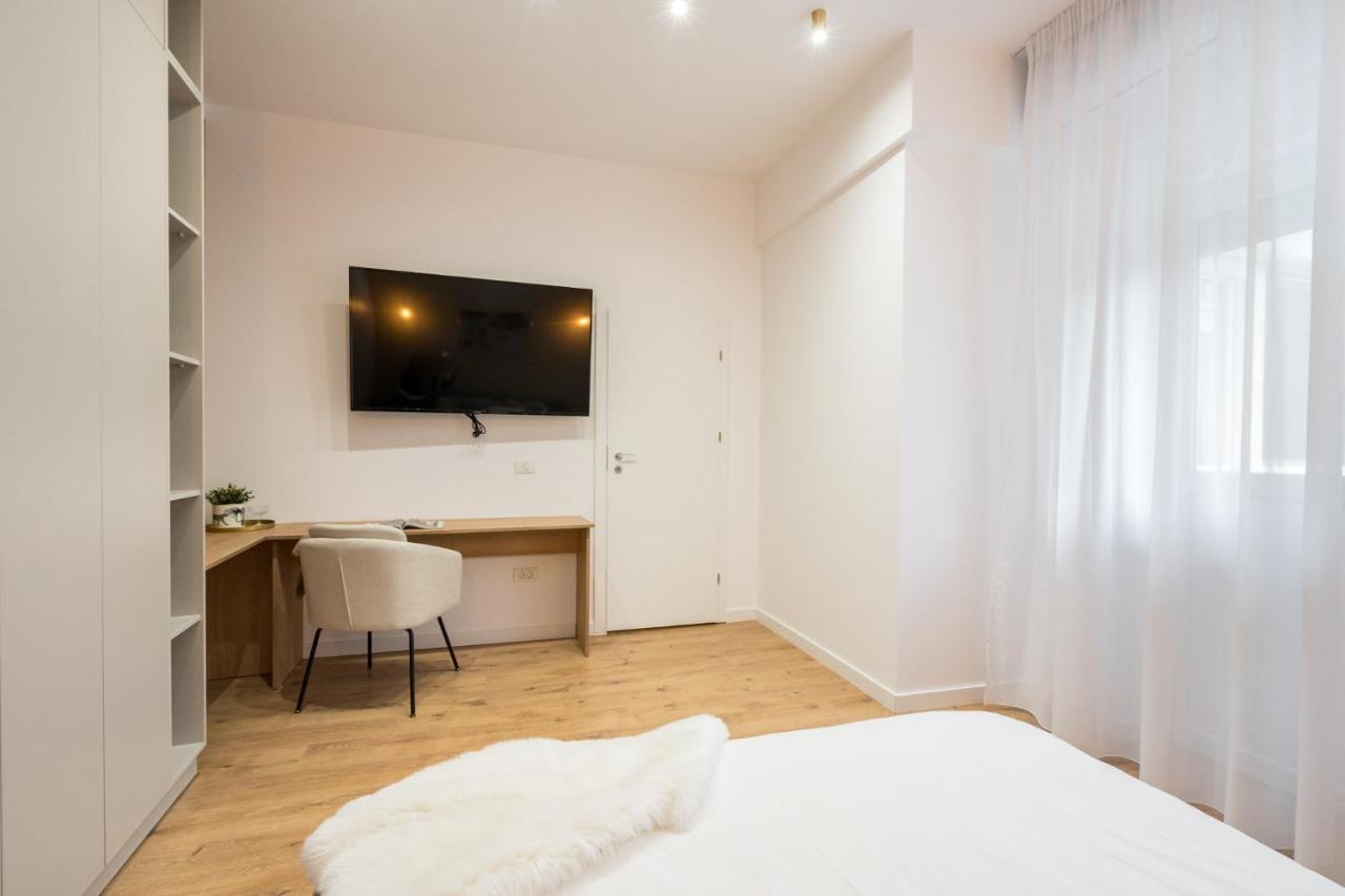 Crystal 3Bdr Apartment In Center 부쿠레슈티 외부 사진