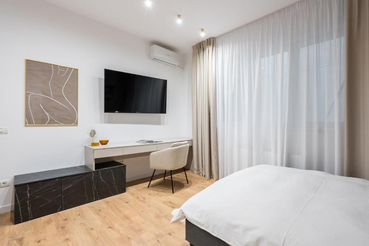 Crystal 3Bdr Apartment In Center 부쿠레슈티 외부 사진