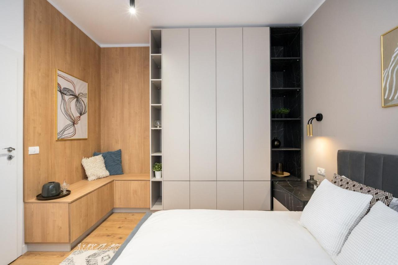 Crystal 3Bdr Apartment In Center 부쿠레슈티 외부 사진