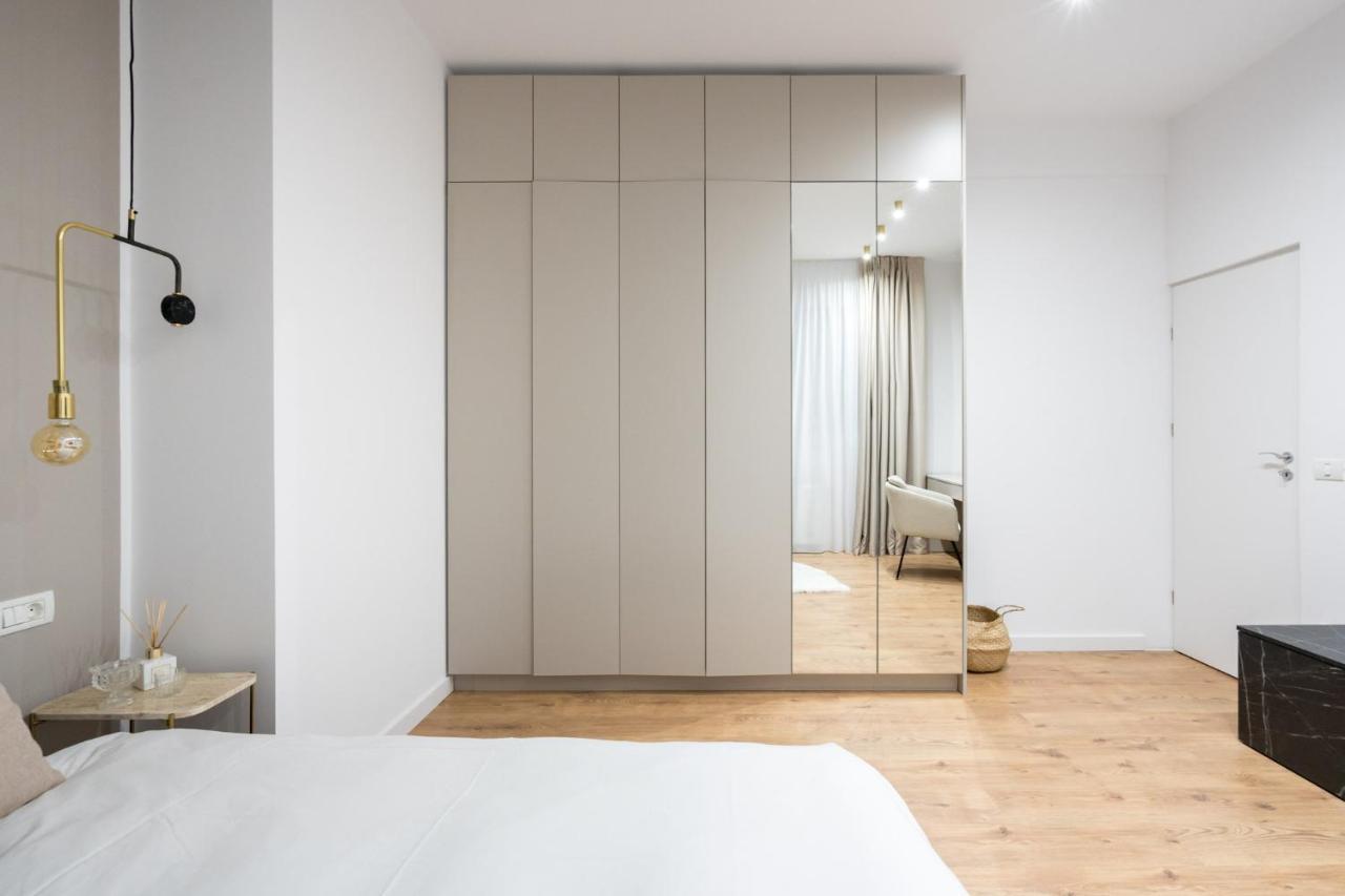 Crystal 3Bdr Apartment In Center 부쿠레슈티 외부 사진