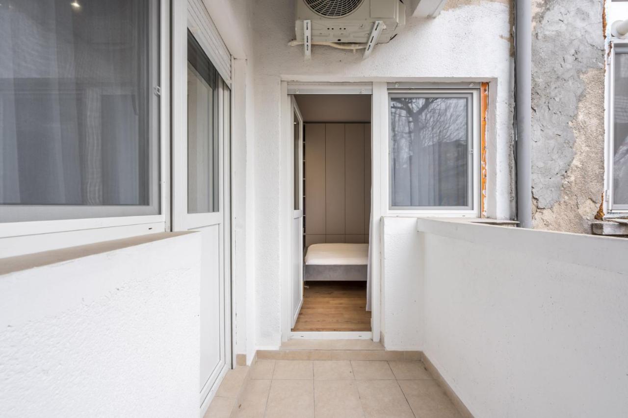 Crystal 3Bdr Apartment In Center 부쿠레슈티 외부 사진